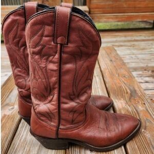 Laredo 8D Men's Brown Leather Cowboy Boots